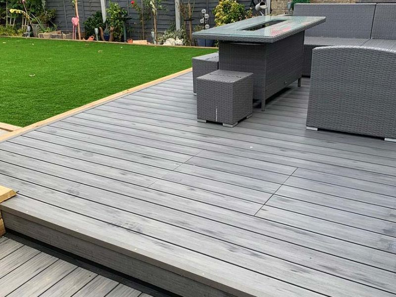 DECKING